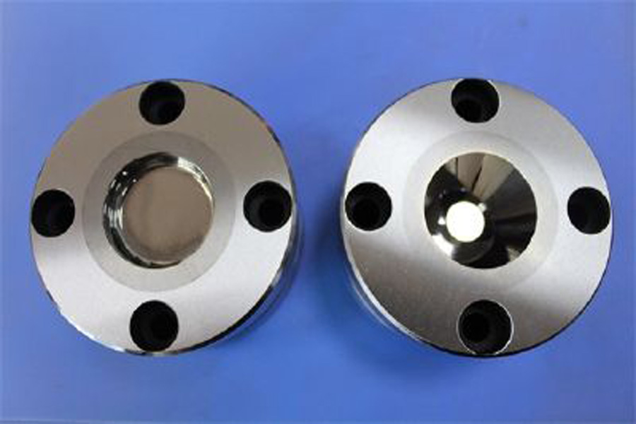 Solutions for the efficient use of vertical milling cutters in machining centers